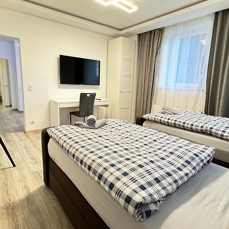 Apartments - Free Parking - Wifi - Kitchen Essen Kültér fotó