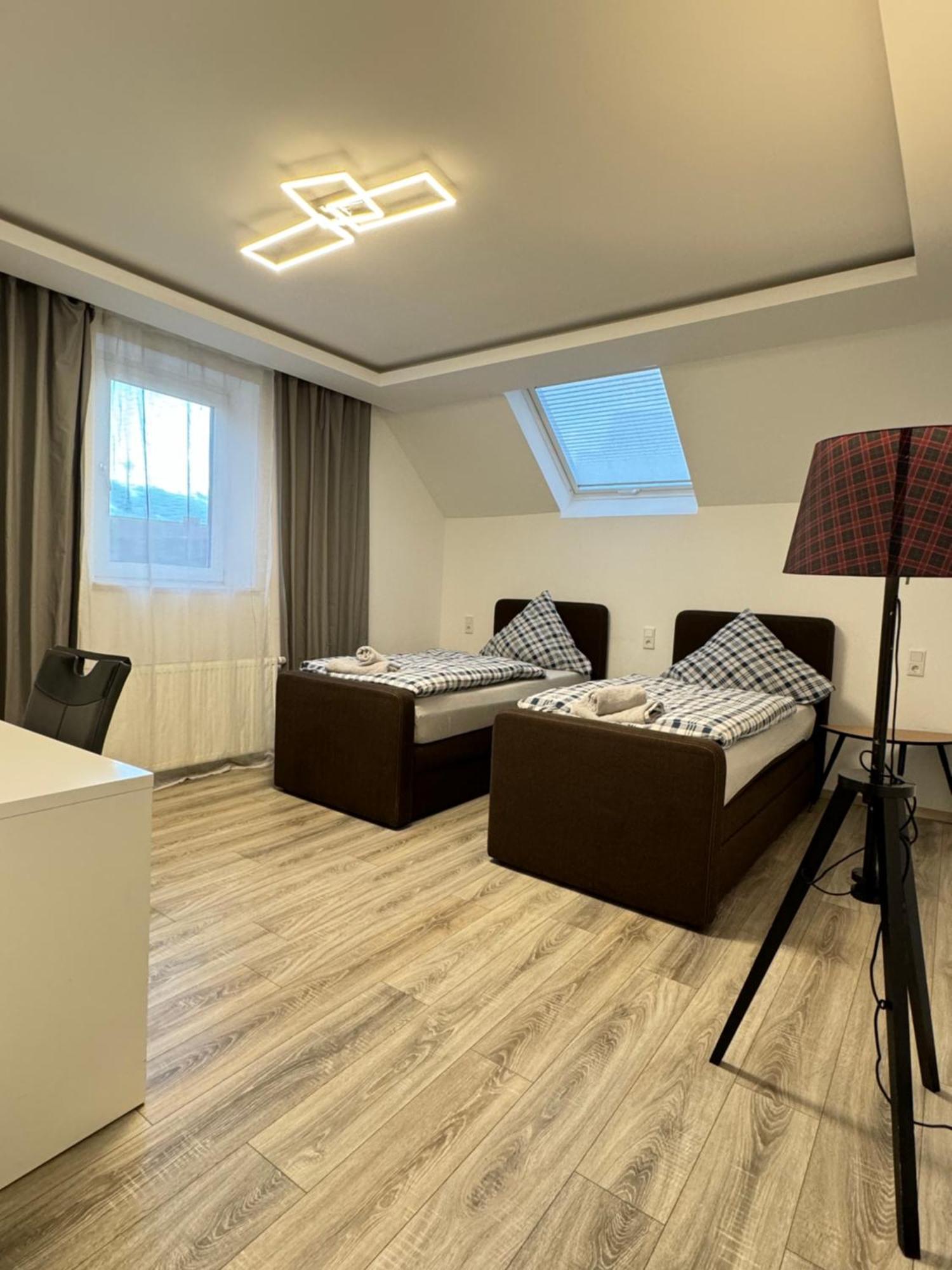 Apartments - Free Parking - Wifi - Kitchen Essen Kültér fotó