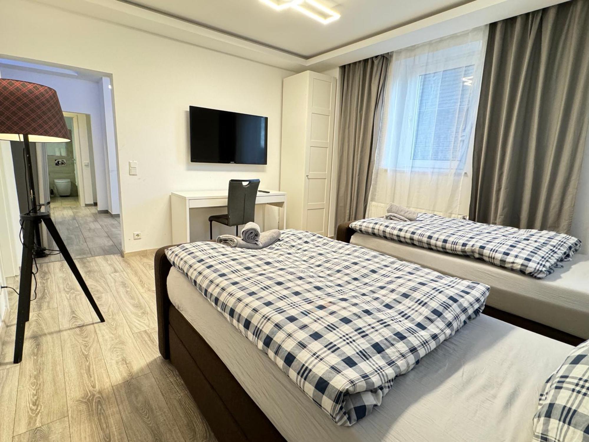 Apartments - Free Parking - Wifi - Kitchen Essen Kültér fotó