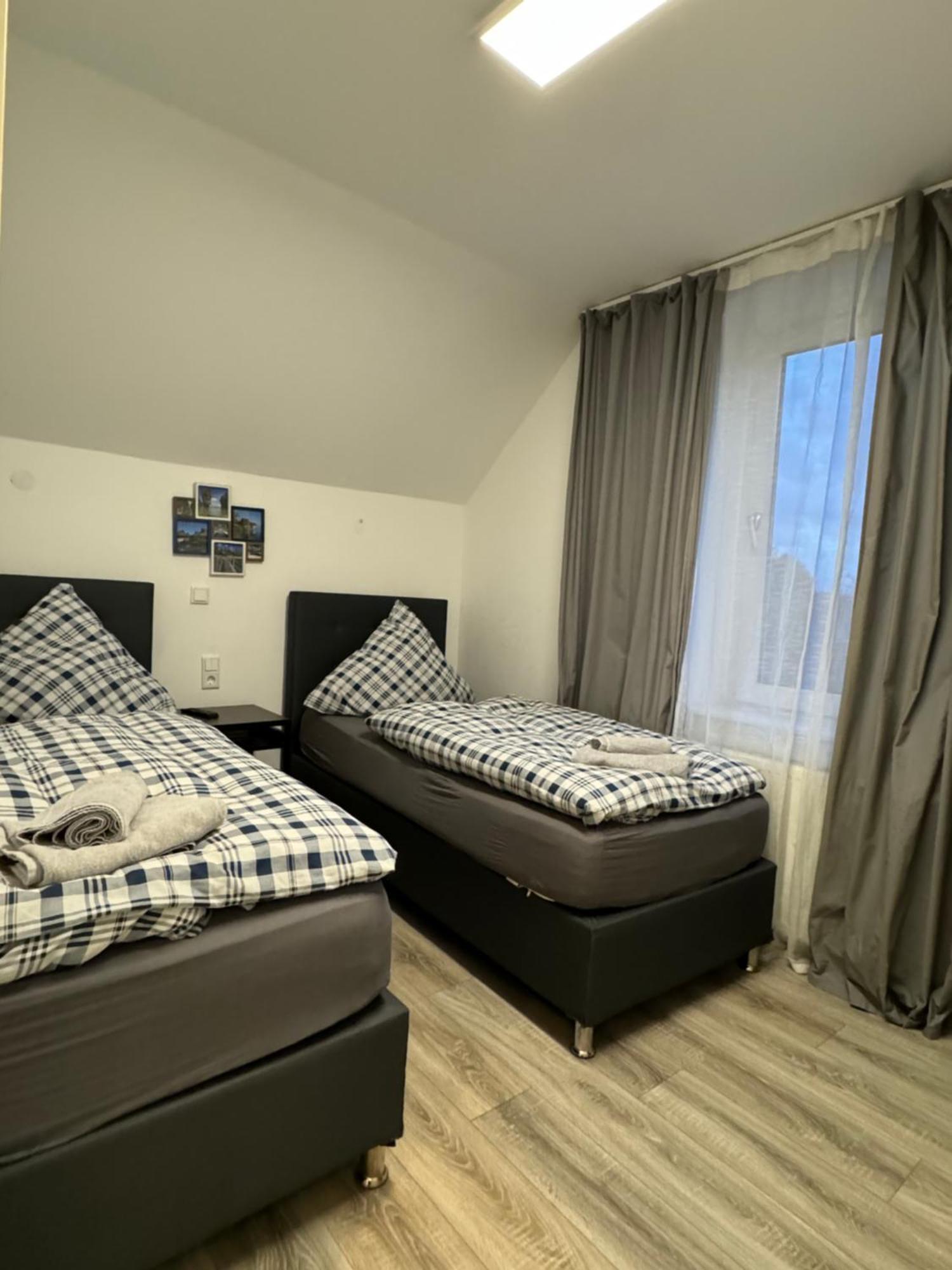 Apartments - Free Parking - Wifi - Kitchen Essen Kültér fotó