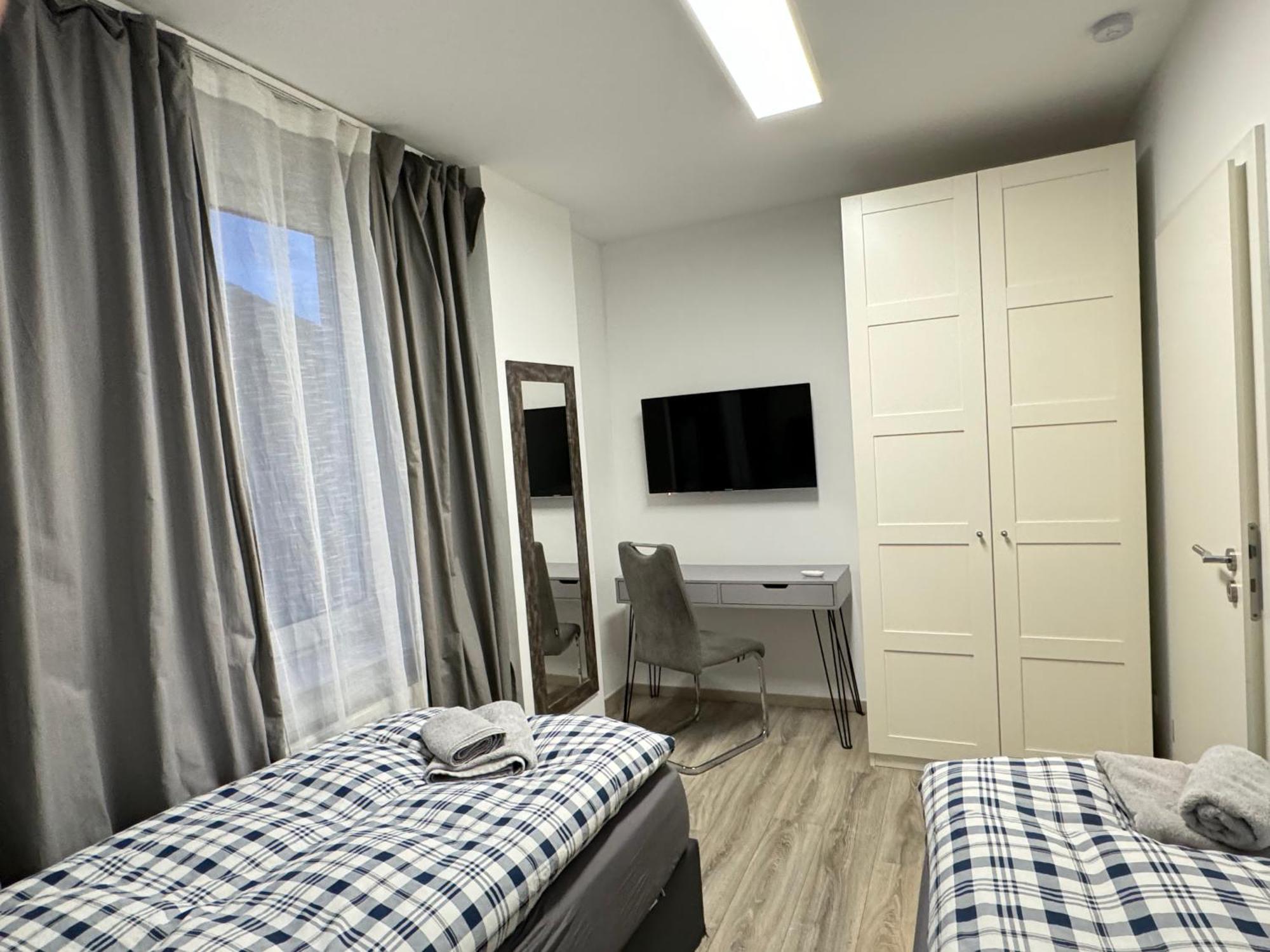 Apartments - Free Parking - Wifi - Kitchen Essen Kültér fotó