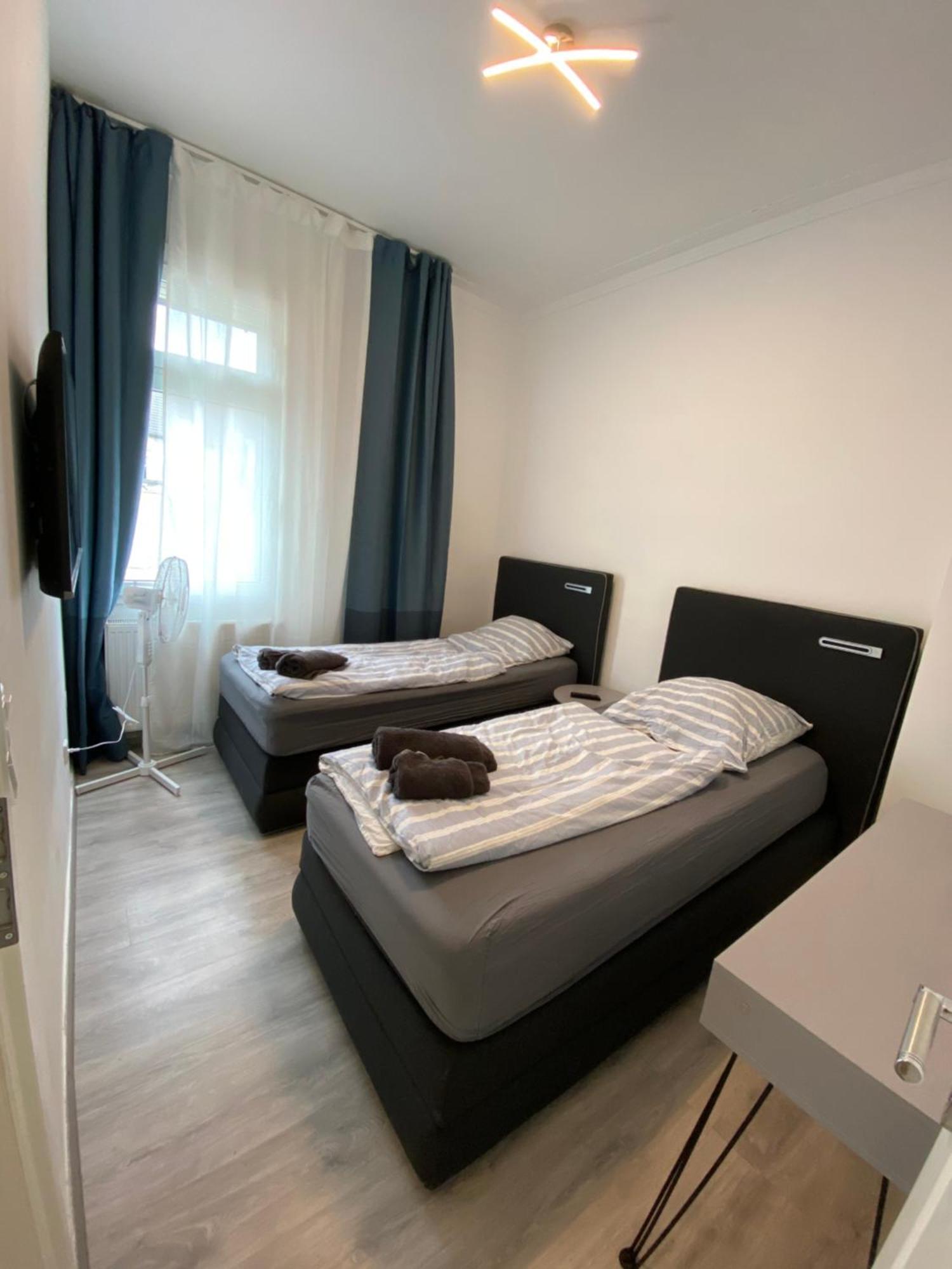 Apartments - Free Parking - Wifi - Kitchen Essen Kültér fotó